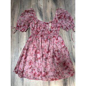 MIAMI For Francescas Whimsical Pink Romanic Floral Puff Sleeve Mini Milkmaid Dre